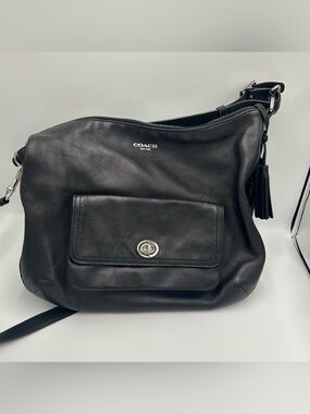Coach Legacy Leather Courtenay Hobo Shoulder Bag Purse Turnkey Pocket Black